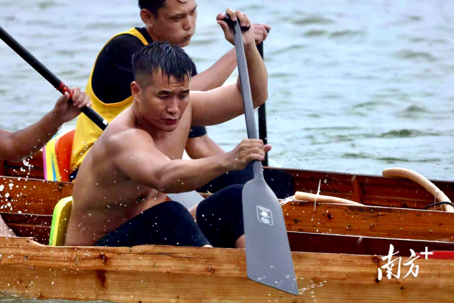 img, 以赛促交流, yid