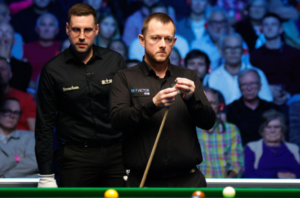 艾伦在开局, 球走位失误